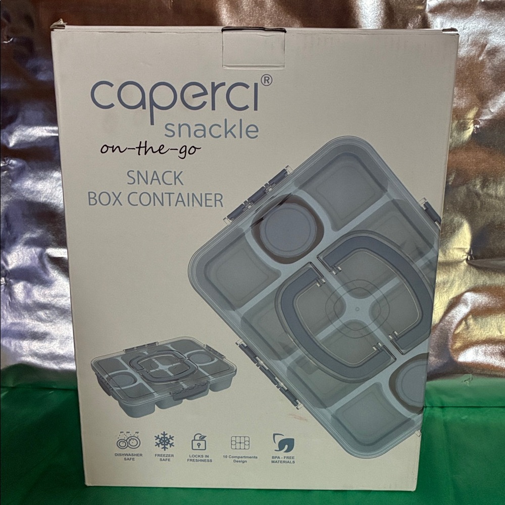 Blue Compartmentalized Snackle Box - Picture 2 of 3